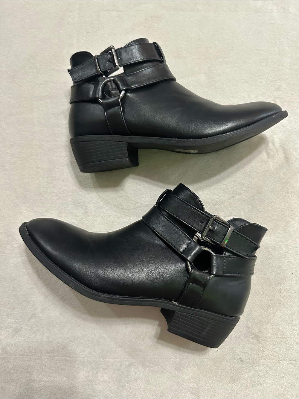 Women's Charlotte Russe Black Ankle Booties with Buckle Straps Size 7